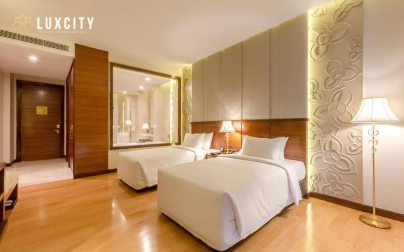 Garden City Hotel
