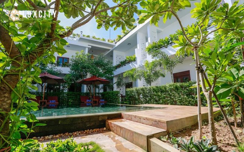 The Moon Residence & Spa