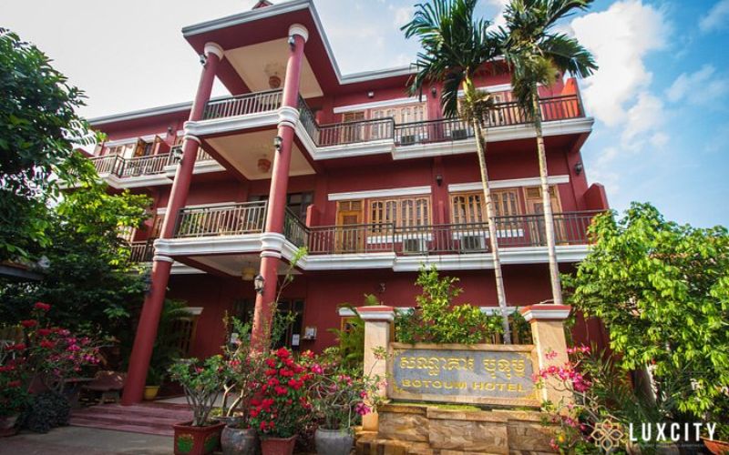 Top 5 Recommended Hotels in Banteay Meanchay starting from $13