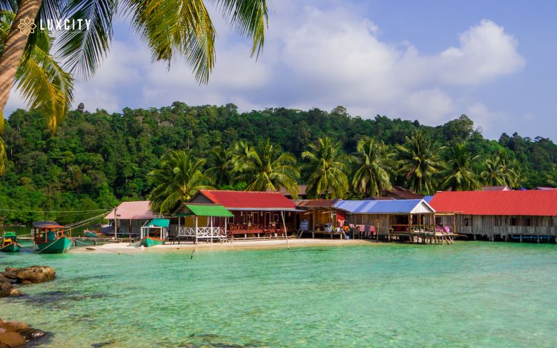 With its natural beauty, diverse activities, and warm hospitality, Koh Rong invites you to indulge in an island getaway like no other - Luxcity