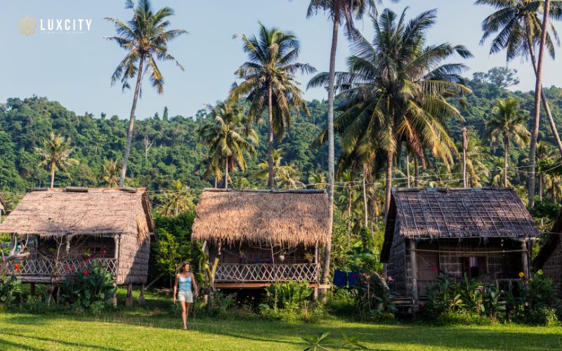 A resort in Kep promises an enchanting escape that combines natural splendour, indulgent experiences, and personalized hospitality