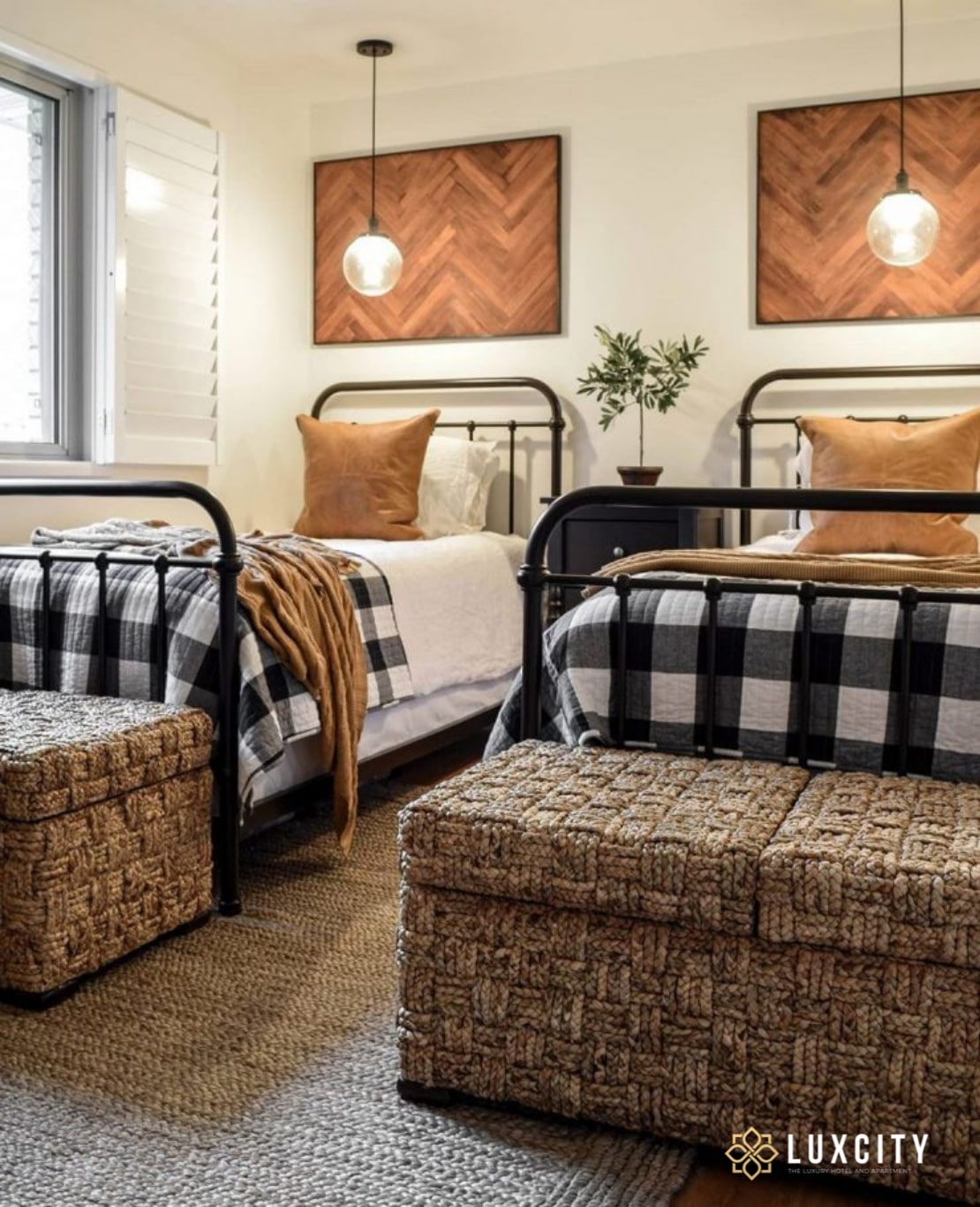 What Are Twin Bed Guest Room Ideas That Sound So New LuxCity Hotel 